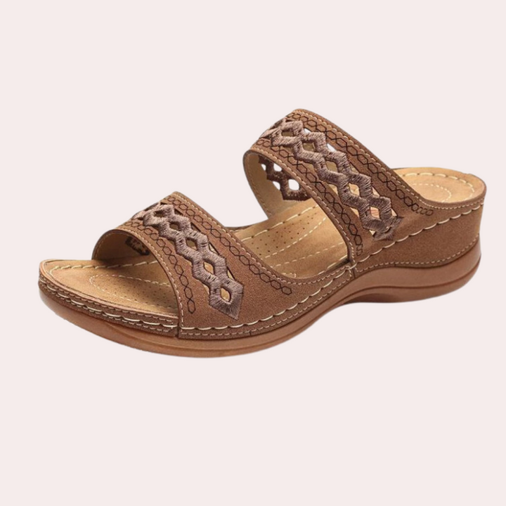 Antislip sandalen voor dames, 'Valeria', bieden veilige grip, ergonomische steunboog en ultiem voetcomfort.