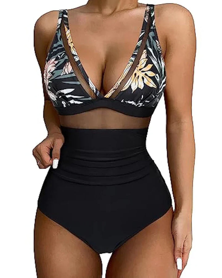 Dames badpak Leona met vrolijke bloemenprint. Verstelbare bandjes en flatterende pasvorm voor zomerse strandmode.