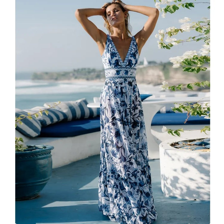 Comfortabel badpak voor dames, model Nele, met elegante rok voor stranddagen.