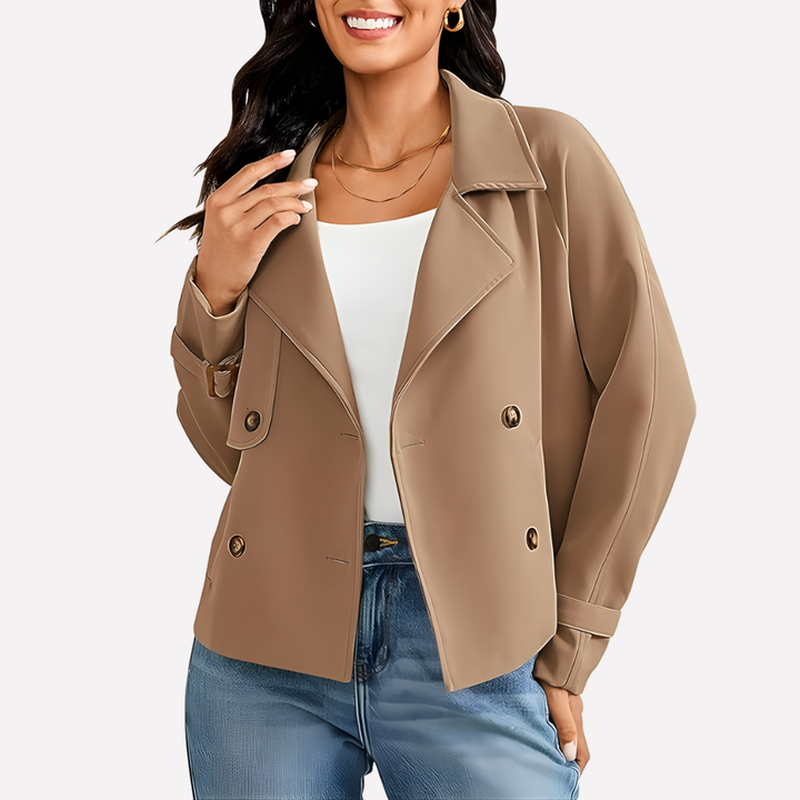 Stijlvolle damesblazer, ideaal als zakelijk jasje. Klassiek en elegant voor een complete zakelijke look.