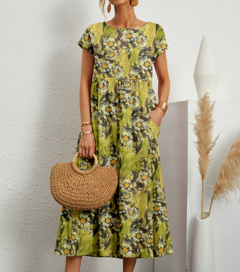 Elegante midi damesjurk met bloemenprint, A-lijn model en zakken, perfect voor casual of chique gelegenheden.