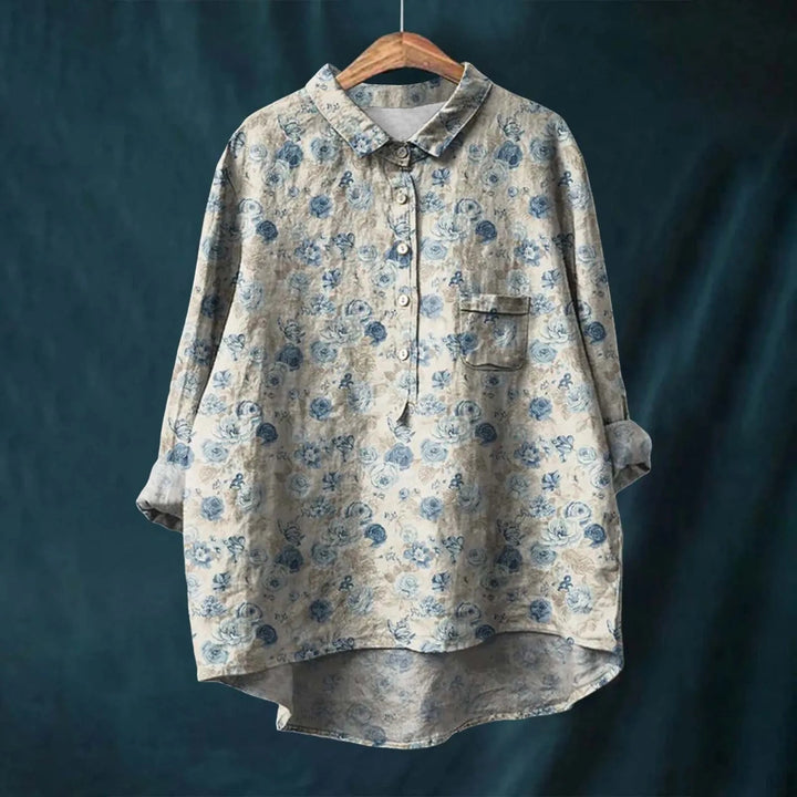 Dames bloemenprint blouse met lange mouw, ideaal voor een casual lente of zomer outfit.