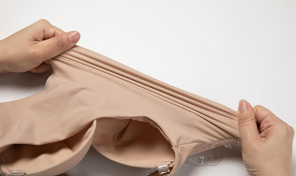 Elegant corrigerend ondergoed met diepe V en open rug, voor een slanke lijn