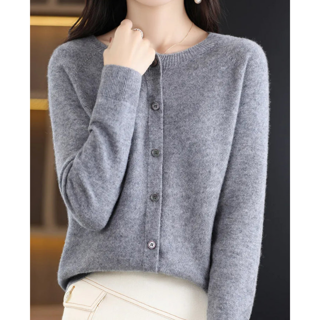 Dames cardigan, ideaal als laagjesvest. Comfortabel en modieus voor koudere dagen.