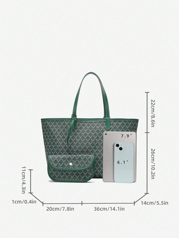 Praktische dames schoudertas, ruime casual tote bag van lichtgewicht PVC.