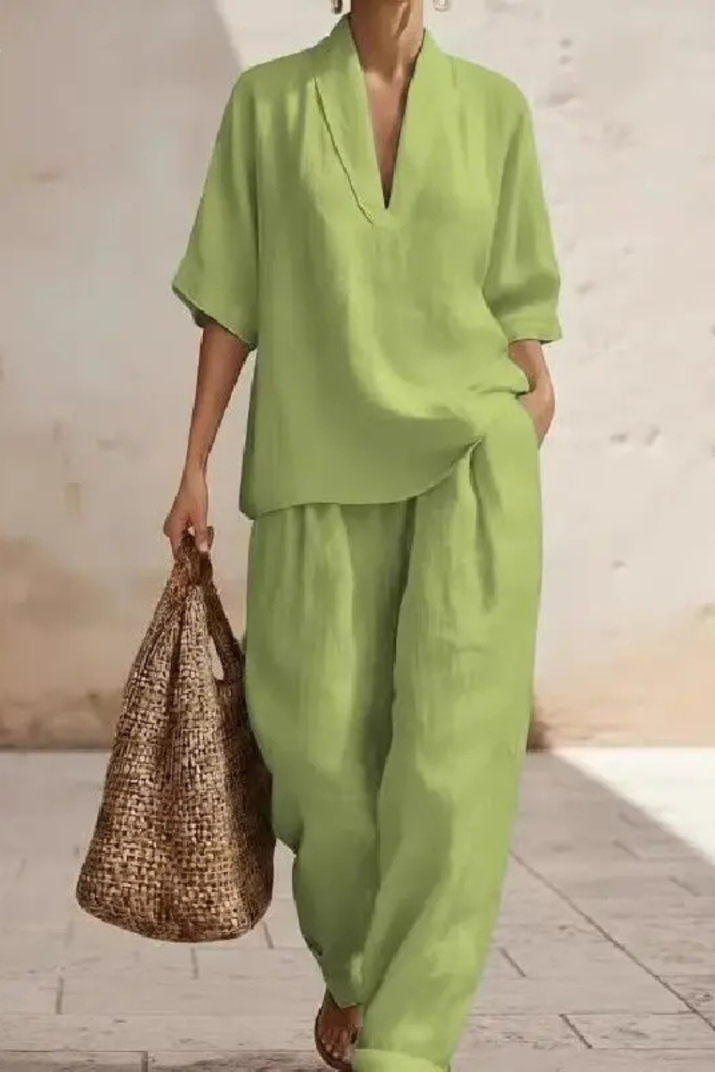 Oversized damesset met V-hals en wijde broek in modieuze stijl