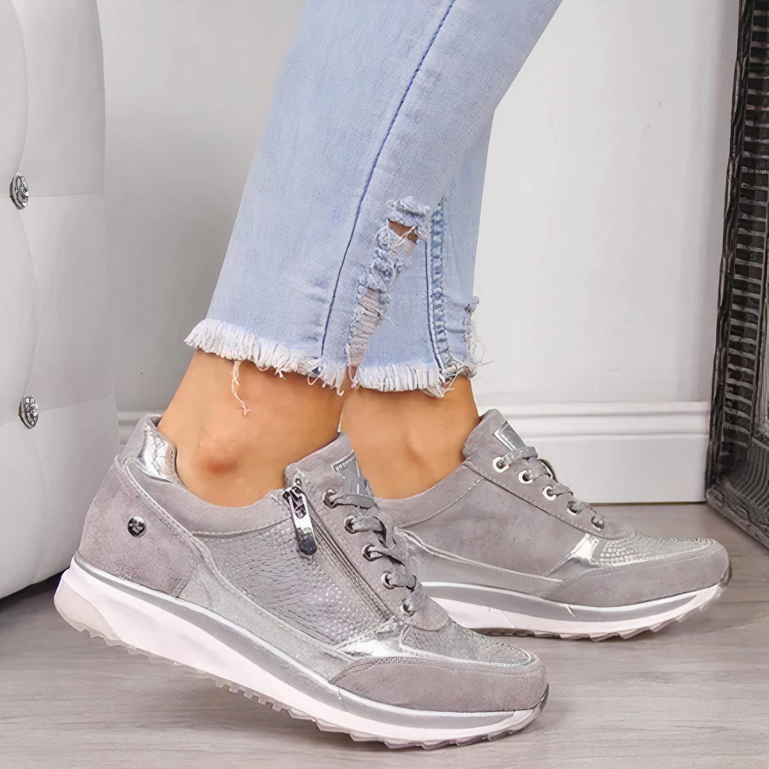 Dames comfort sneakers met veters en handige rits, ideaal voor wandelen, sport en een actieve levensstijl.