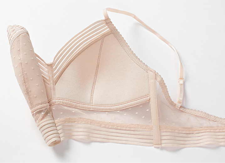 Modieuze dames beha voor open rug kleding, onzichtbaar, comfortabel en naadloos voor een perfecte look.