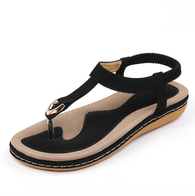 Damessandalen met comfortabele hak, in verschillende kleuren. Ideale stijlvolle zomerschoenen voor elke vrouw.