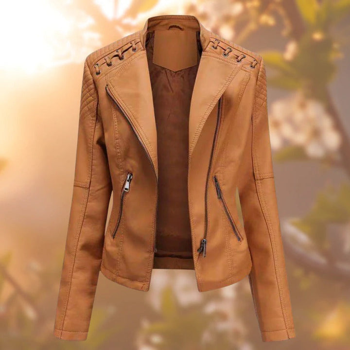 Luxe leren winterjas voor dames. CoraJacket combineert stijl met comfort in koude dagen.