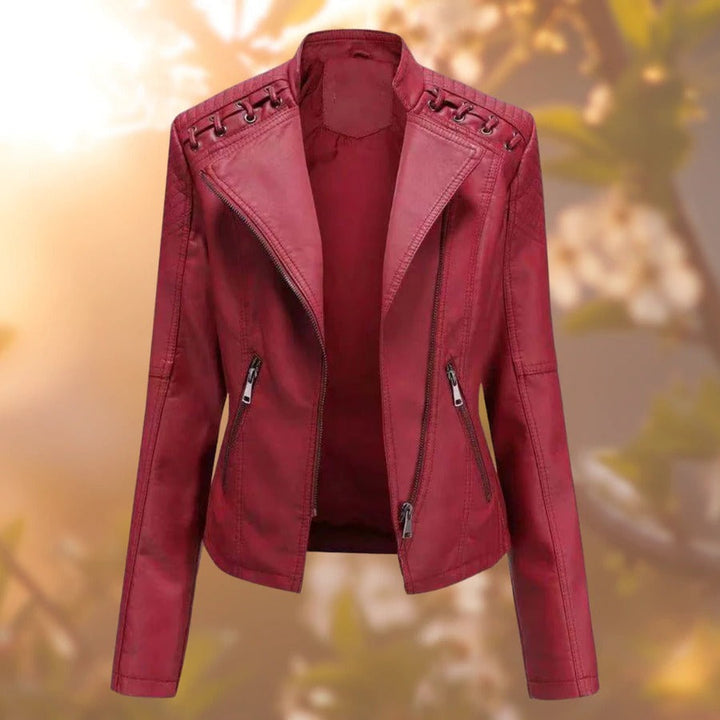 Elegante CoraJacket dames jas, perfect getailleerd. Stijlvolle leren winterjas voor elke gelegenheid.