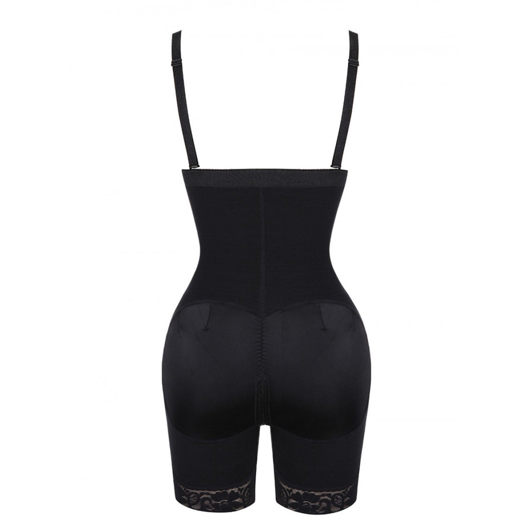 Hoogwaardige KatriensShaper dames bodyshaper met naadloze afwerking voor discreet dragen.
