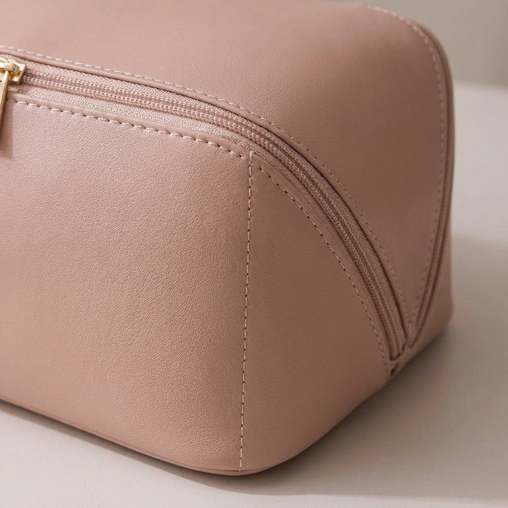 Stijlvolle dames make-up tas van kunstleer, draagbare opbergtas voor al je cosmetica en accessoires.