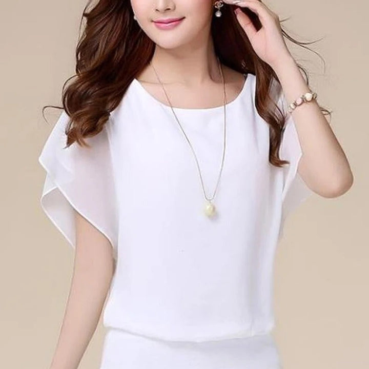 Modieuze dames top met ruche mouwen en een losse, comfortabele pasvorm, perfect voor zowel kantoor als casual wear.