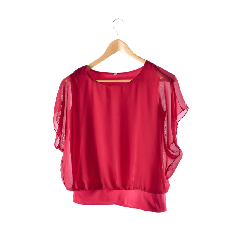 Veelzijdige dames top met ruche mouwen en een losse pasvorm, ideaal voor een elegante kantoor outfit of casual chic.