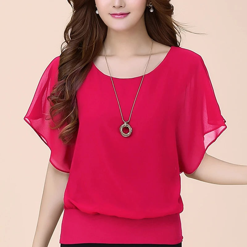 Stijlvolle en veelzijdige dames blouse met ruche mouwen en vloeiende pasvorm, perfect voor een modieuze kantoor outfit.