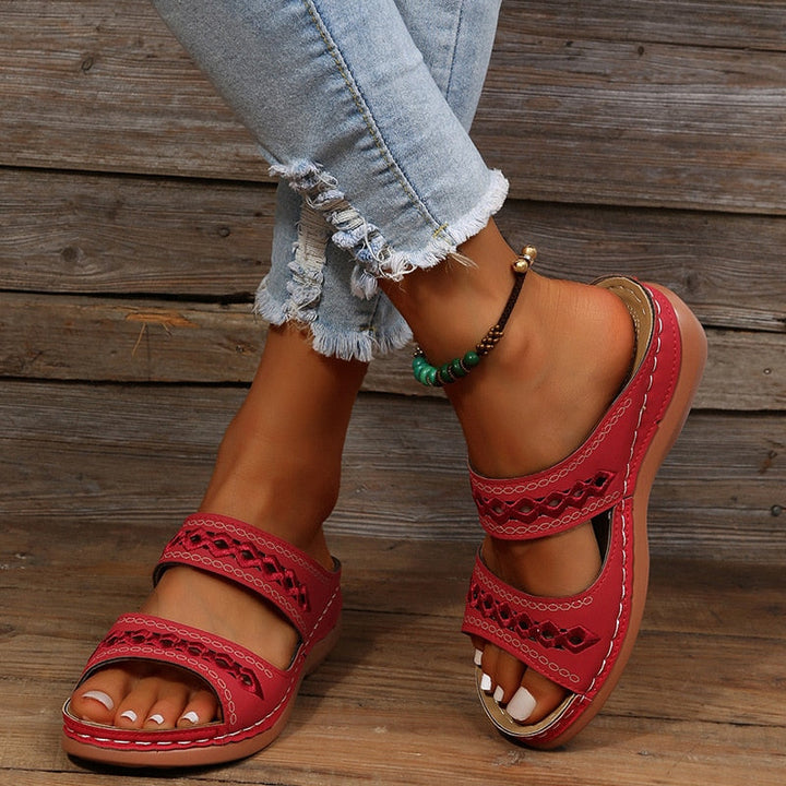Dames ergonomische sandalen met voetboogondersteuning, ideaal voor comfortabele zomerse wandelingen.