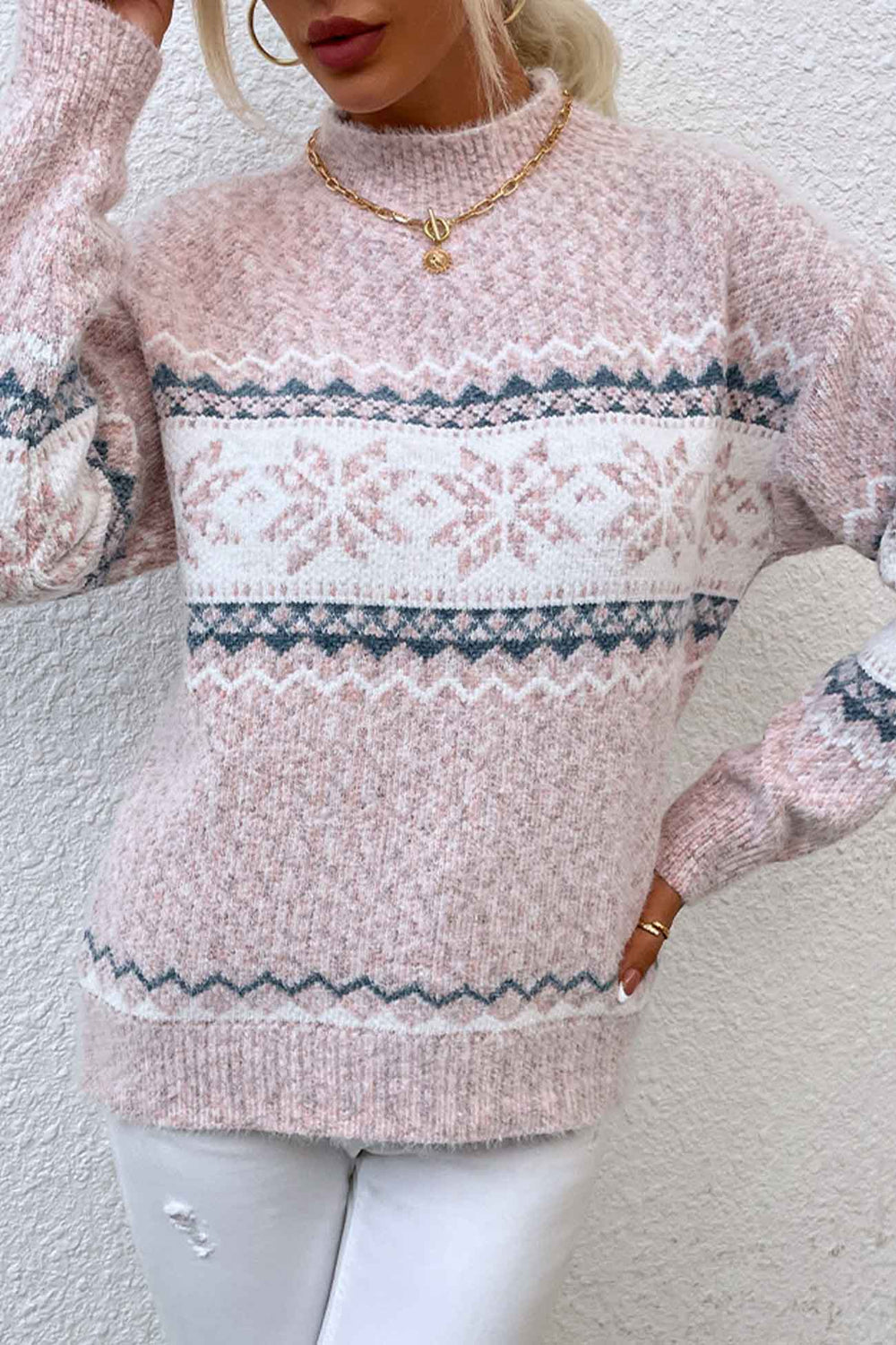 Comfortabele dames pullover met klassiek Fair Isle patroon en ronde hals, ideaal voor koude dagen.