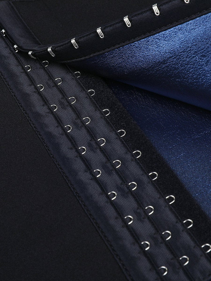 Model draagt de blauwe FitCorset afslankbroek, benadrukt de figuurcorrectie en sportieve look voor dames.