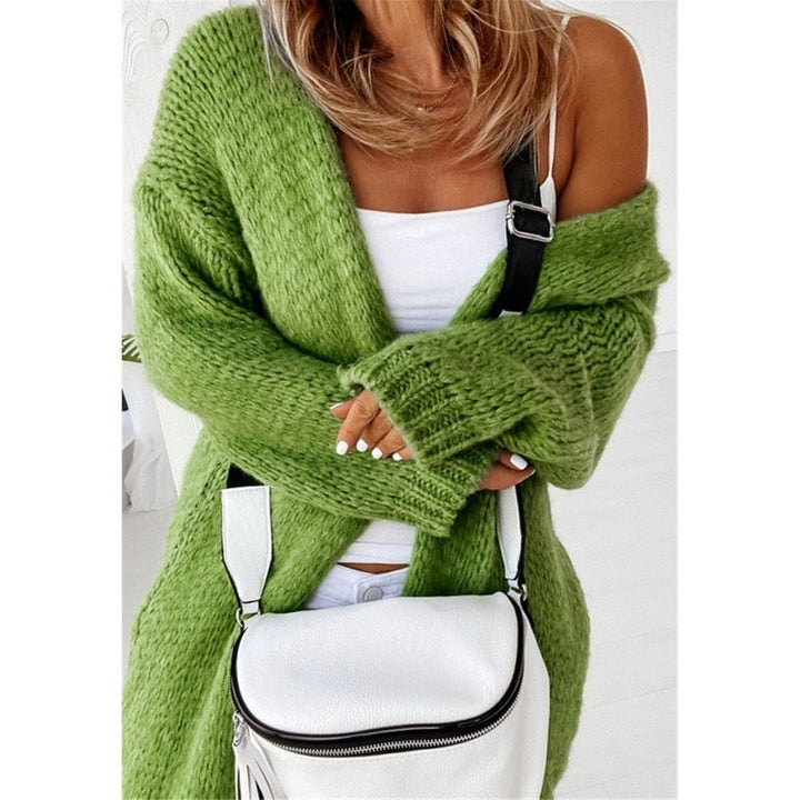 Comfortabel en warm dames gebreid vest, ideaal voor koele dagen.