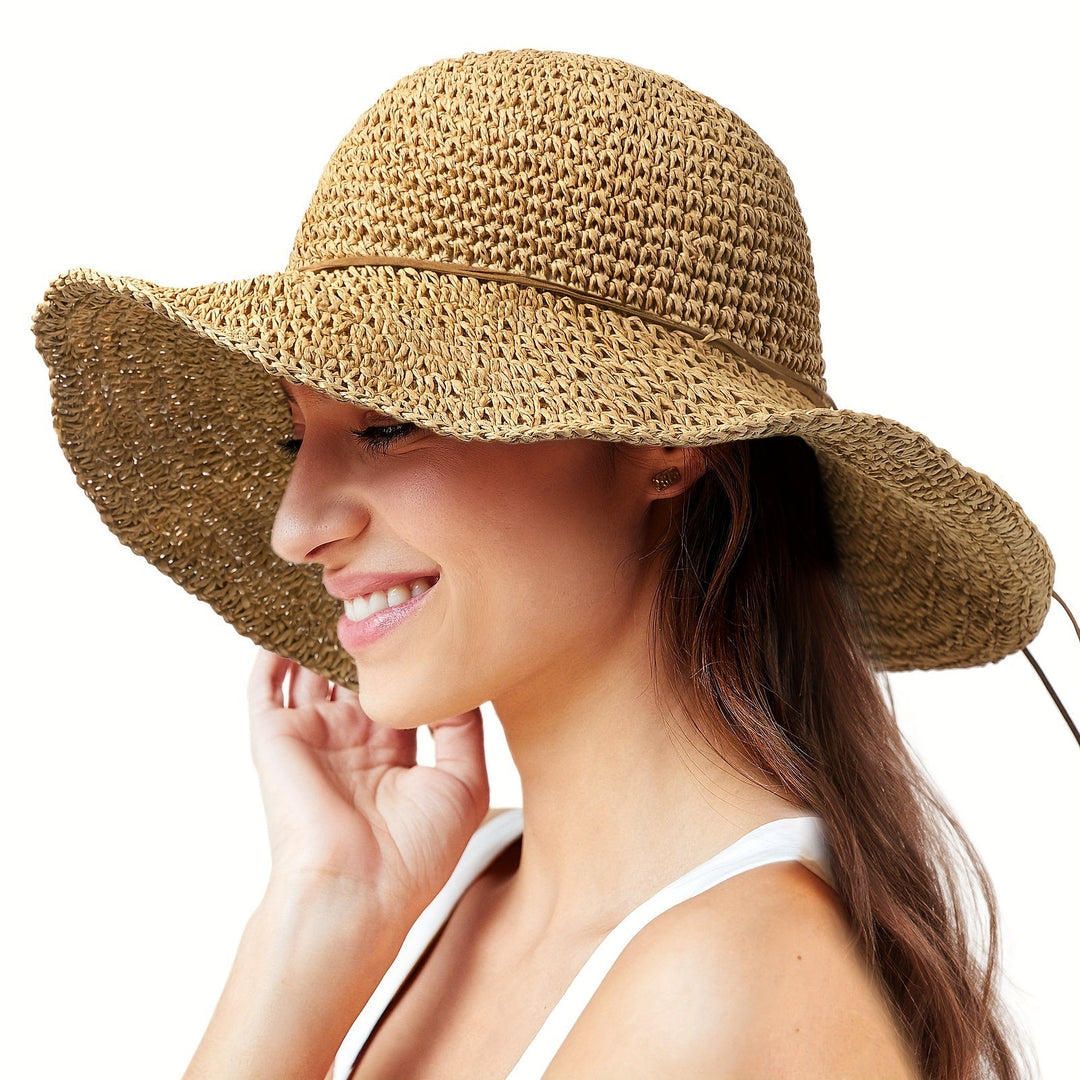 Met de hand gehaakte dames strohoed in boho stijl, Elouan. Onmisbaar zomer accessoire voor strand en reis.