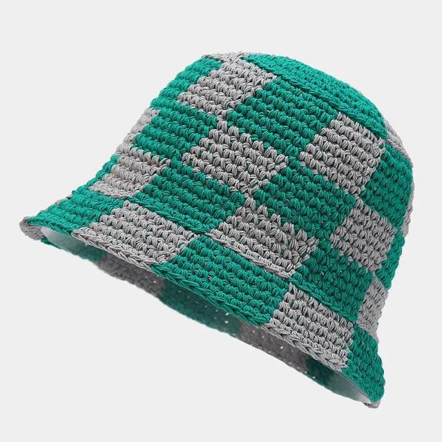 Zomerse dames gehaakte strandhoed van katoen met chic ruitpatroon. Een ademend en modieus accessoire.