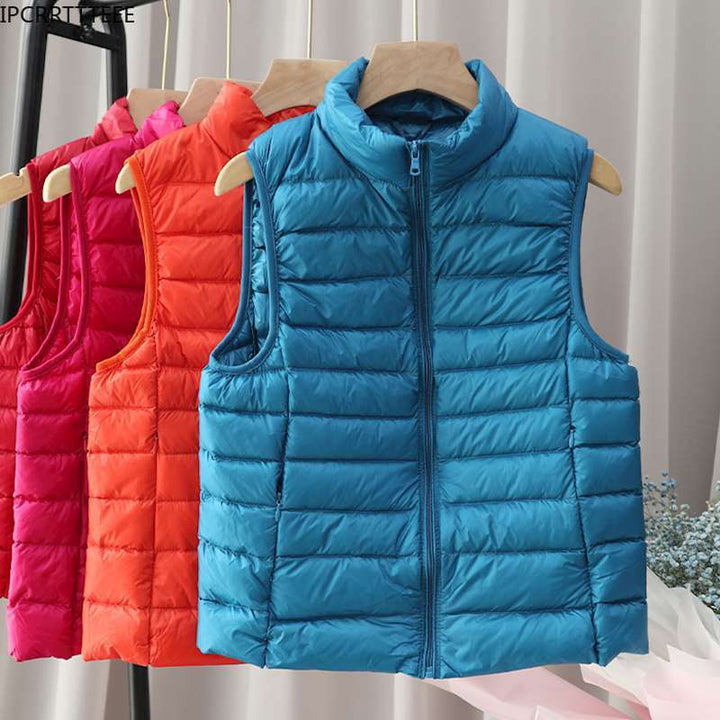 Lichtgewicht gewatteerde dames bodywarmer Juliette, elegant en functioneel voor een actieve levensstijl.