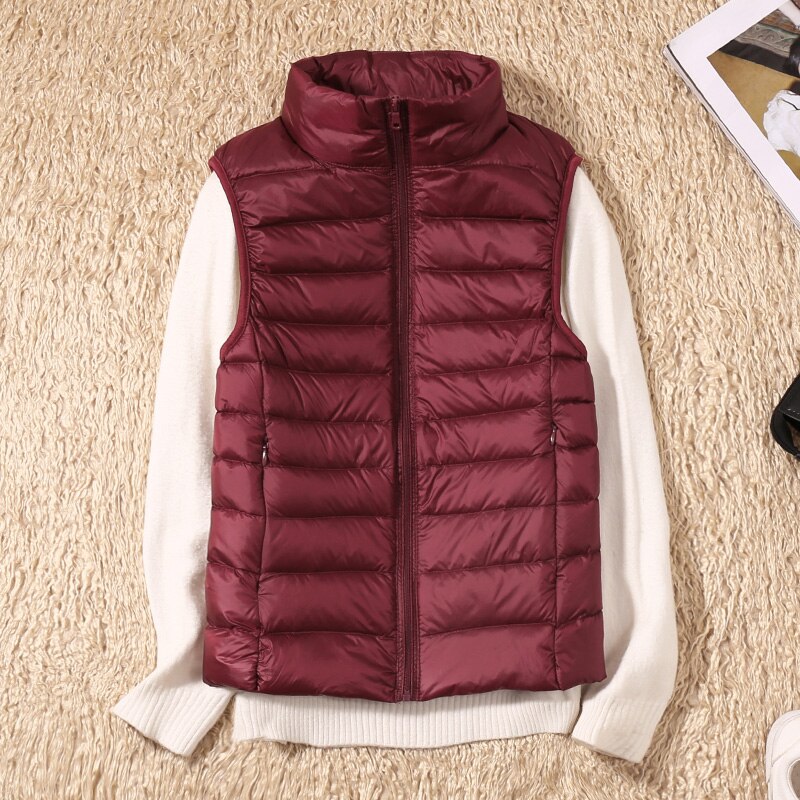 Trendy mouwloos vest Juliette voor dames, gewatteerd en lichtgewicht, perfect voor stadsmode.