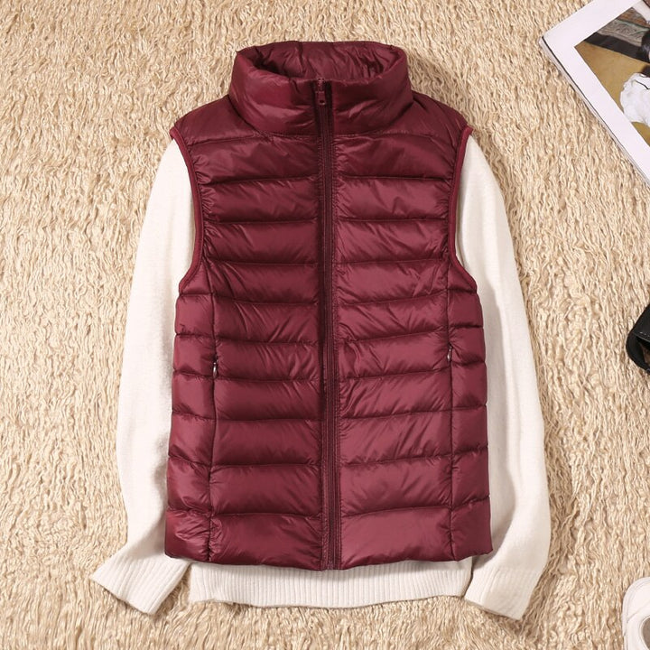 Trendy mouwloos vest Juliette voor dames, gewatteerd en lichtgewicht, perfect voor stadsmode.