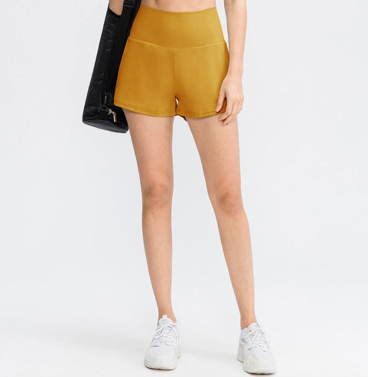 Zwarte Mirabella high-waist fitness shorts voor dames, ademend & comfortabel, met ondersteuning.