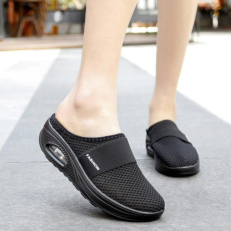 Modieuze dames slip-on schoenen met luchtkussens, combineren stijl met functioneel orthopedisch comfort.