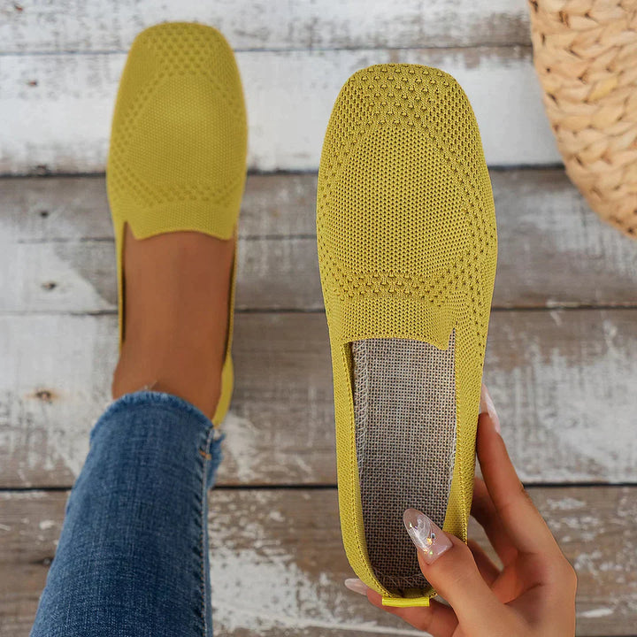 Gezonde en comfortabele Isabella platte schoenen, met orthopedische ondersteuning en antislip.