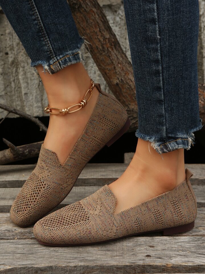 Isabella orthopedische antislip platte schoenen, bieden dames optimaal loopcomfort en stijl.