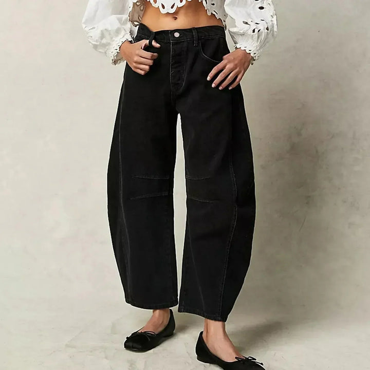 Modieuze hoge taille dames spijkerbroek met wijde pijpen, enkellengte, veelzijdig en trendy voor elke outfit.
