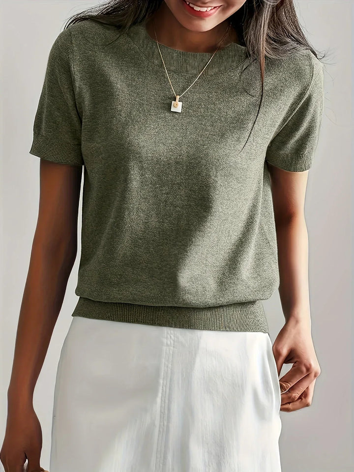Comfortabele dames trui met korte mouwen in groen, ideaal voor casual zomerse dagen en avonden.