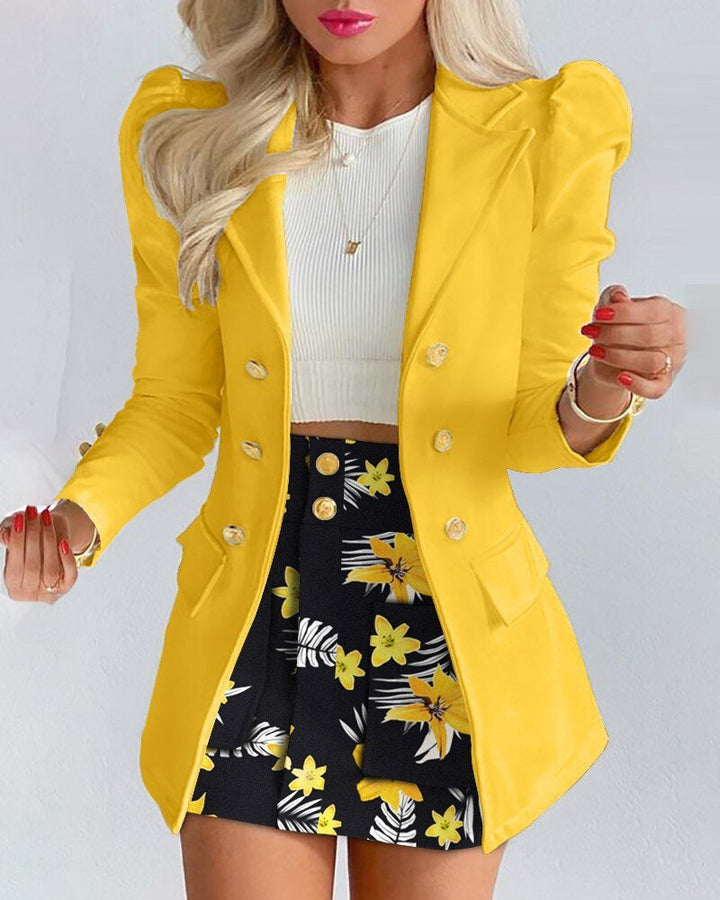 Veelzijdige Kyara set voor dames met open blazer, toont modieuze styling opties voor zakelijke kleding.