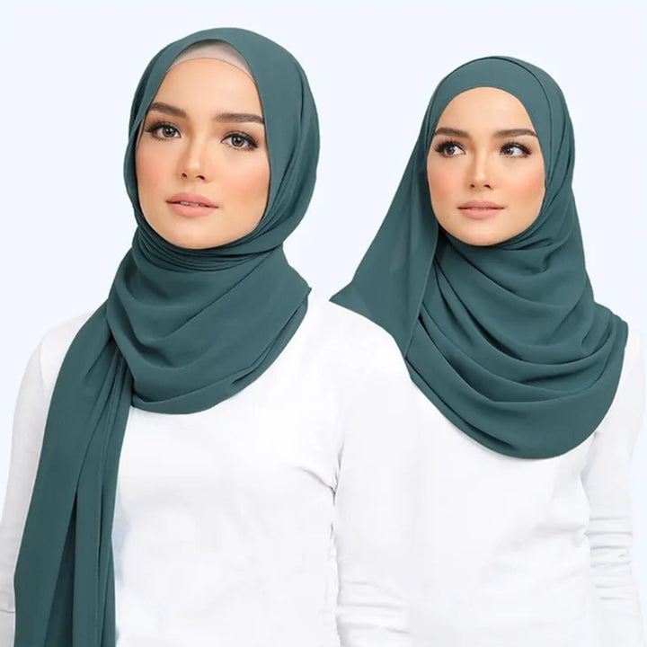 Dames hijab sjaal Leilani van luchtig chiffon, een elegante en comfortabele hoofddoek optie.