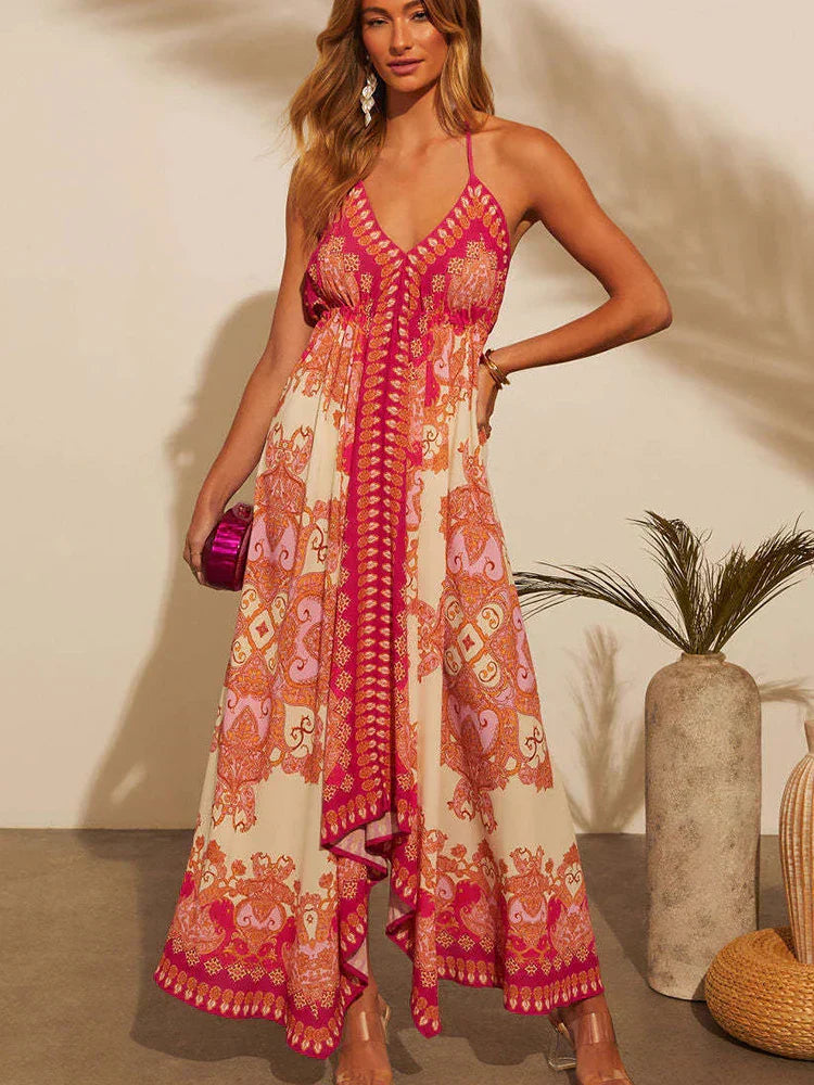 Elegante mouwloze boho maxijurk met v-hals en halternek. Comfortabele festivaloutfit of vakantiejurk.