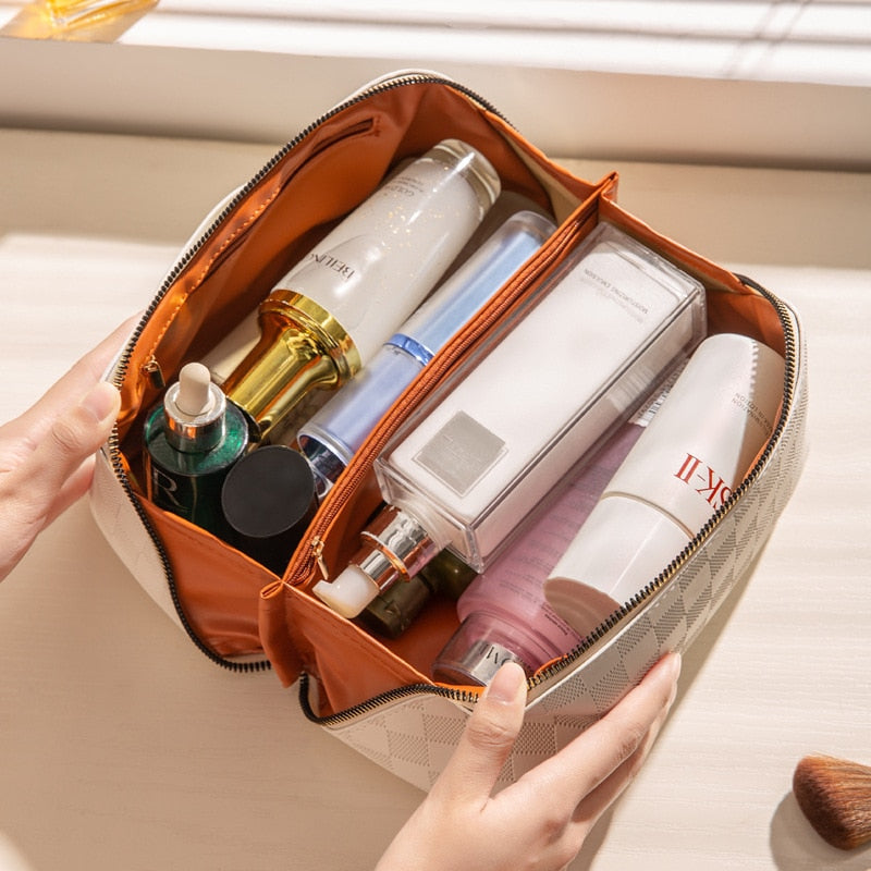 PU-leren cosmetische tas voor dames met meerdere vakken; perfect voor al je make-up accessoires, compact.