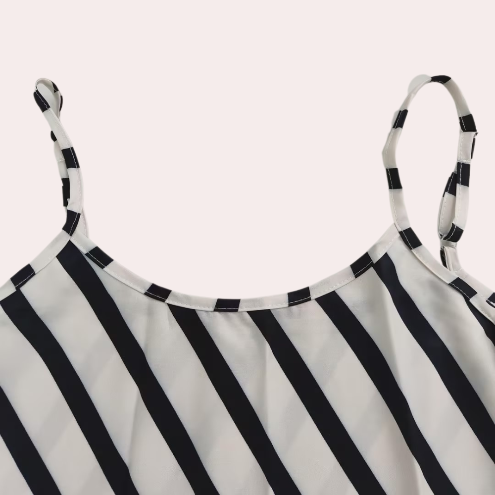 Marise dames gestreepte mouwloze zomerjurk. Casual en comfortabel, perfect voor zomerse dagen en vakantie.