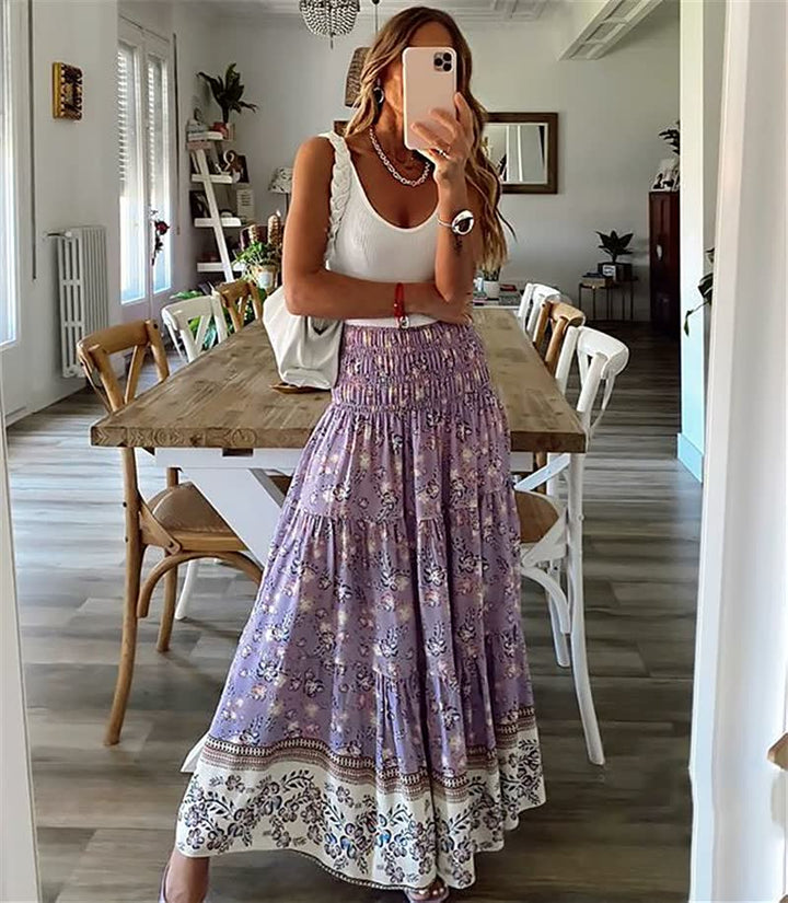 Stijlvolle en comfortabele dames maxi rok met trendy boho bloemenprint, ideaal voor elke zomerse gelegenheid.
