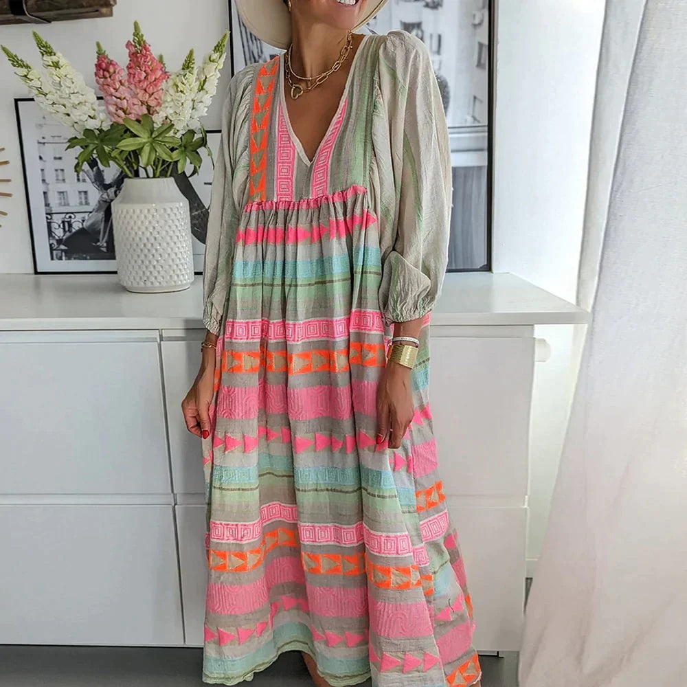 Elegante dames maxijurk met kleurverloop, een luchtige zomerjurk voor vakantie, strand of feestelijke gelegenheden.