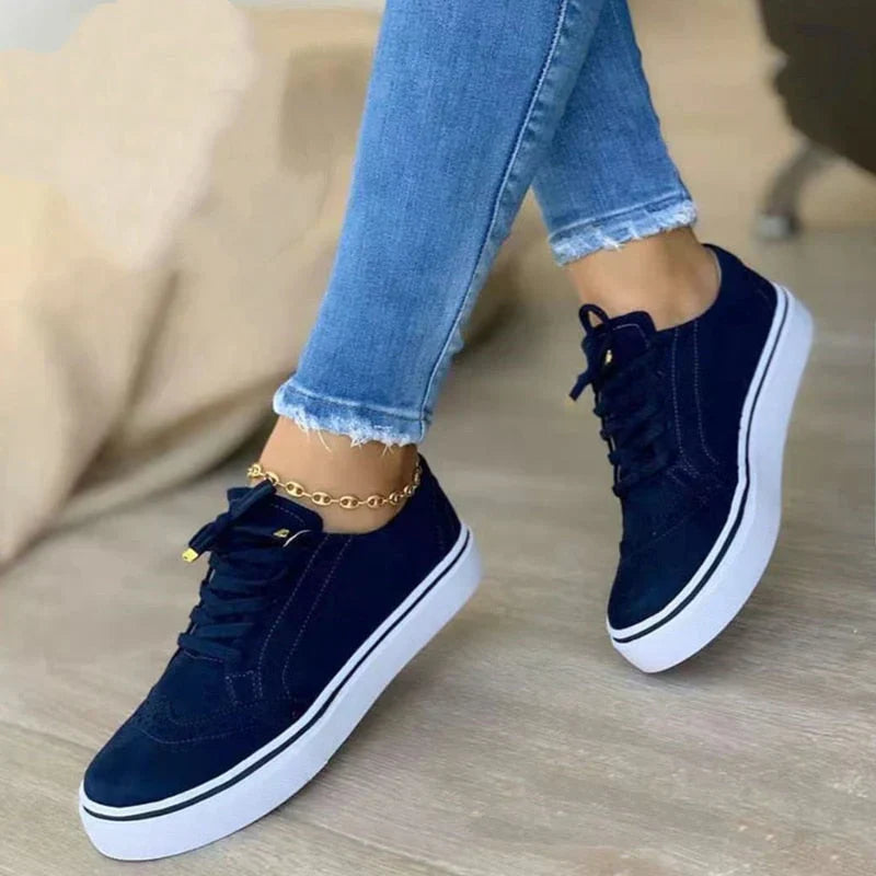 Megan dames orthopedische veterschoenen: trendy sneakers met comfort en essentiële voetondersteuning voor vrouwen.