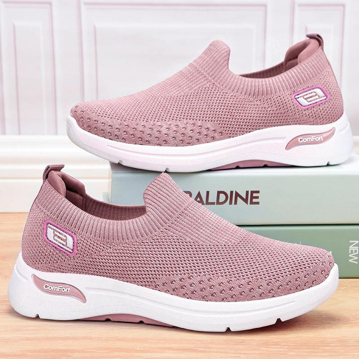 Lichtgewicht dames slip-on comfort schoenen, bieden voetondersteuning en zijn geschikt voor brede voeten.