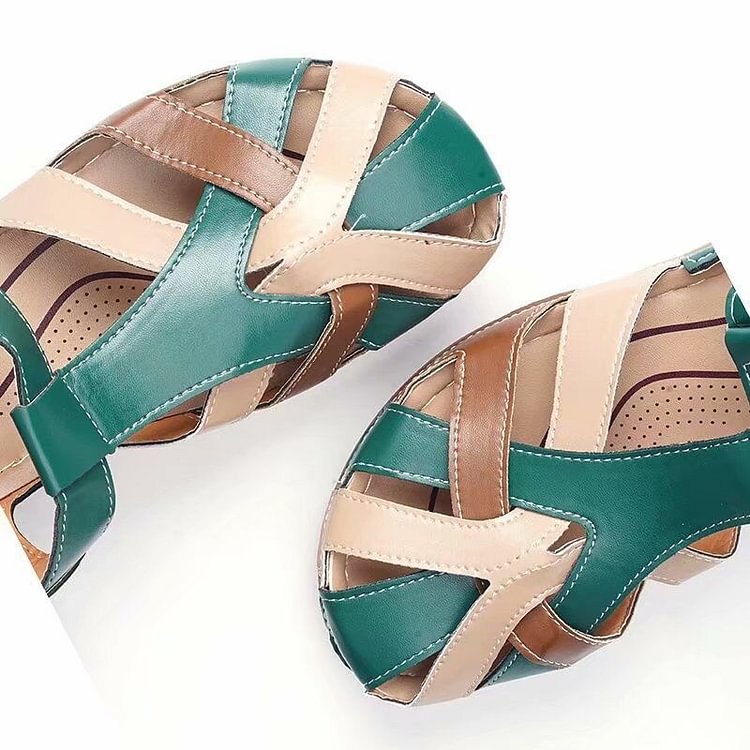Stijlvolle Sophia zomerschoenen: comfortabele orthopedische sandalen voor dames, ideaal voor warme dagen.
