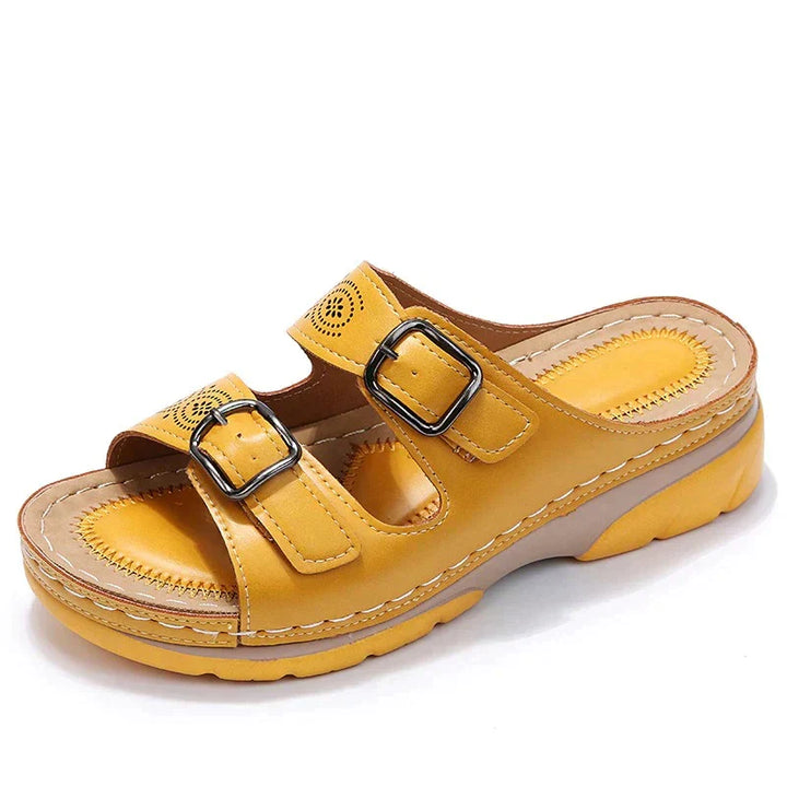 Dames sandalen met orthopedische kenmerken, bieden lichtgewicht ondersteuning en comfort voor elke dag.
