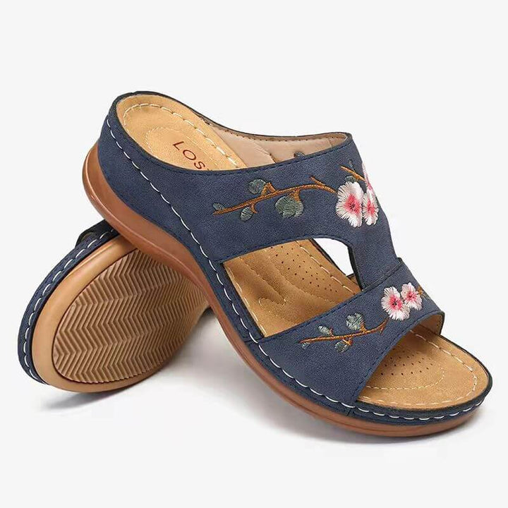 Dames sandalen met bloemen, speciaal ontworpen voor voetpijnverlichting en loopcomfort.