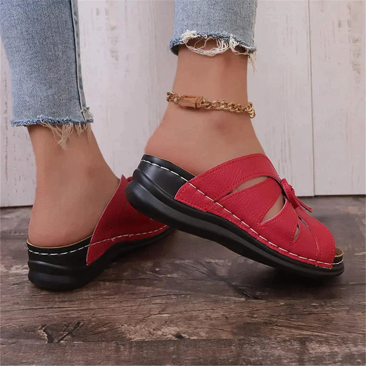 Mirella zomer sandalen met bunion vriendelijk design. Elegante damesschoenen.