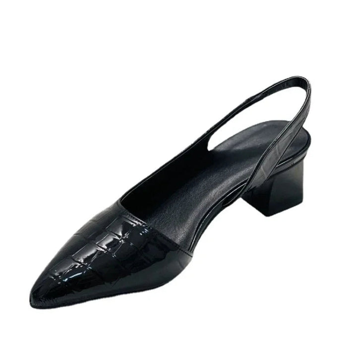 Stijlvolle dames orthopedische slingback hakken met spitse neus, ideaal voor comfort en elegantie.