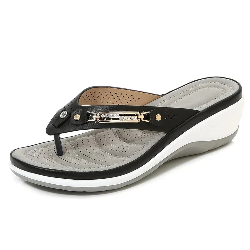 Moderne dames zomerslippers Solelite, orthopedisch met zachte zool, ideaal voor casual comfort.